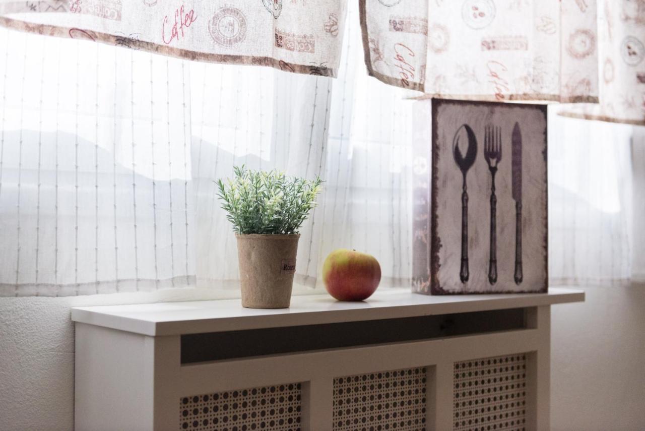 Syntagma Budget Studio By Livin Urbban Aten Exteriör bild